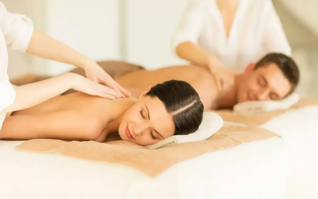 Massage Outcall London: Benefit from the convenience of professional service at your doorstep.